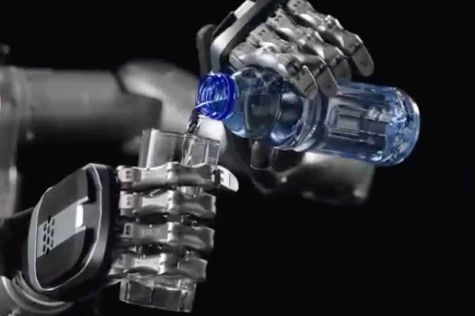 系列解读 | 海洋之神590线路灵巧手家族亮相：高自由度的创新突破